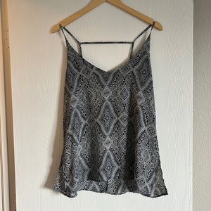 Blue and gray top